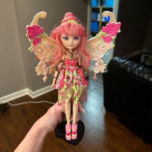 Ever After High “heartstruck” Cupid Doll